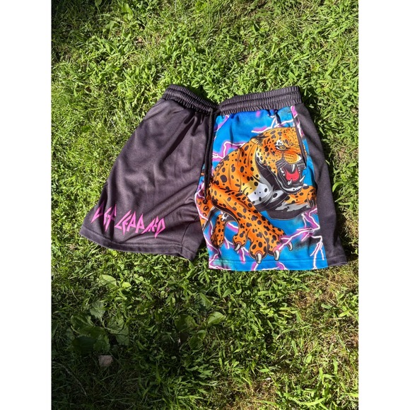 Def Leppard Mesh Shorts‎ M Lightning Jaguar Graphic Band Merch 2023 Black - Picture 1 of 7
